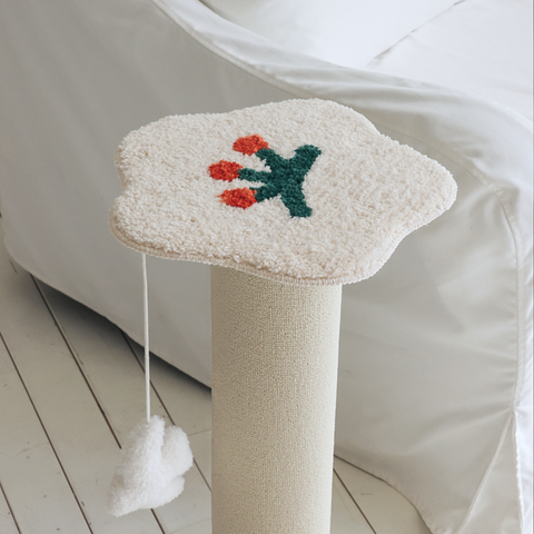 Flower Carpet Post Scratcher (Lav)